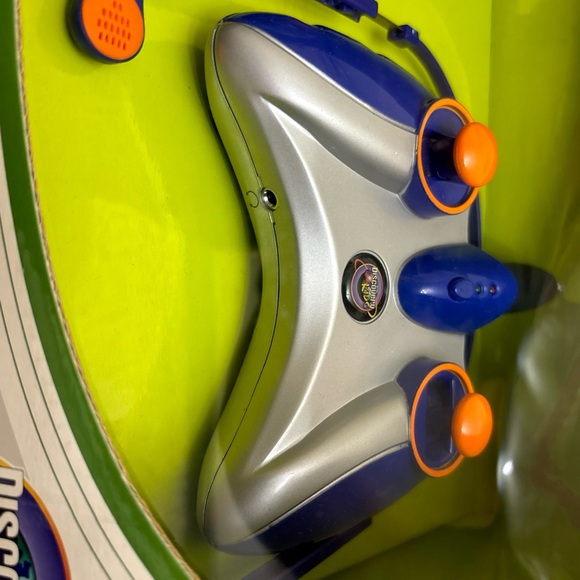 Discovery Kids R/C Spy Mobile 2004 Edition New Old Stock Box Collectible - Picture 11 of 12